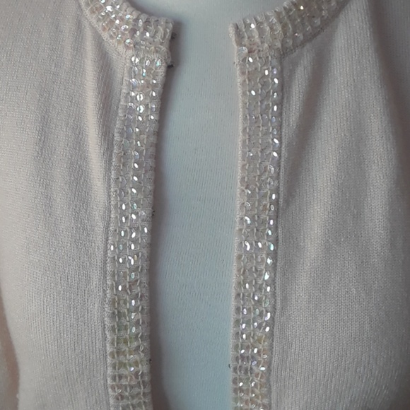 Sweater - Picture 2 of 4